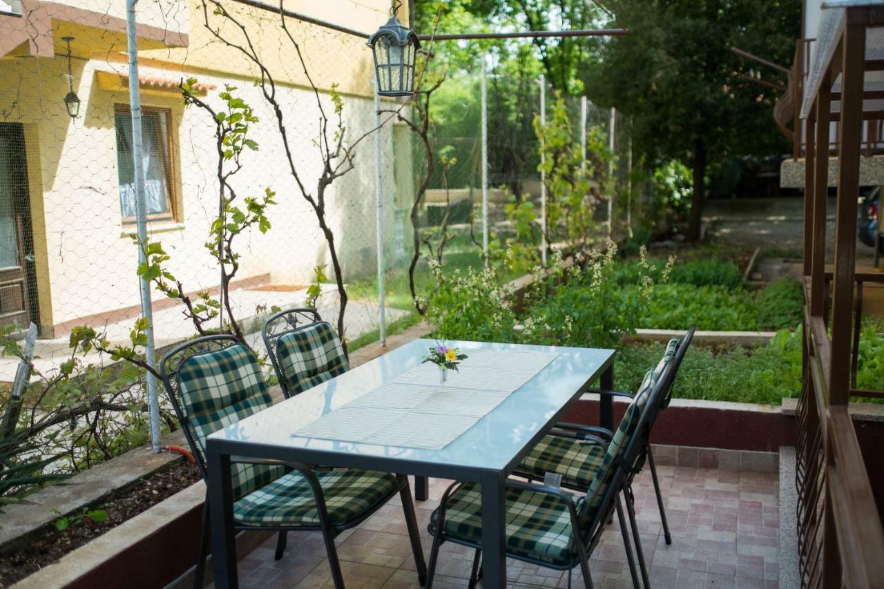 Apartment Dani Malinska Εξωτερικό φωτογραφία